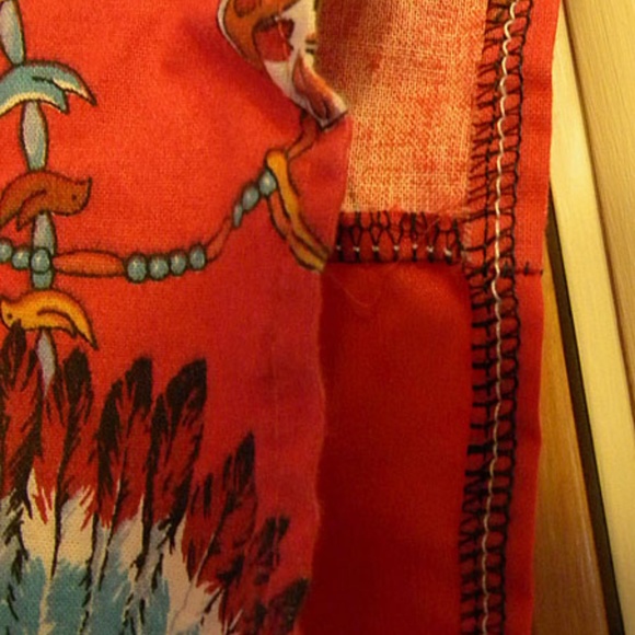 Woman's sleeveless top red Plus size - Picture 4 of 4